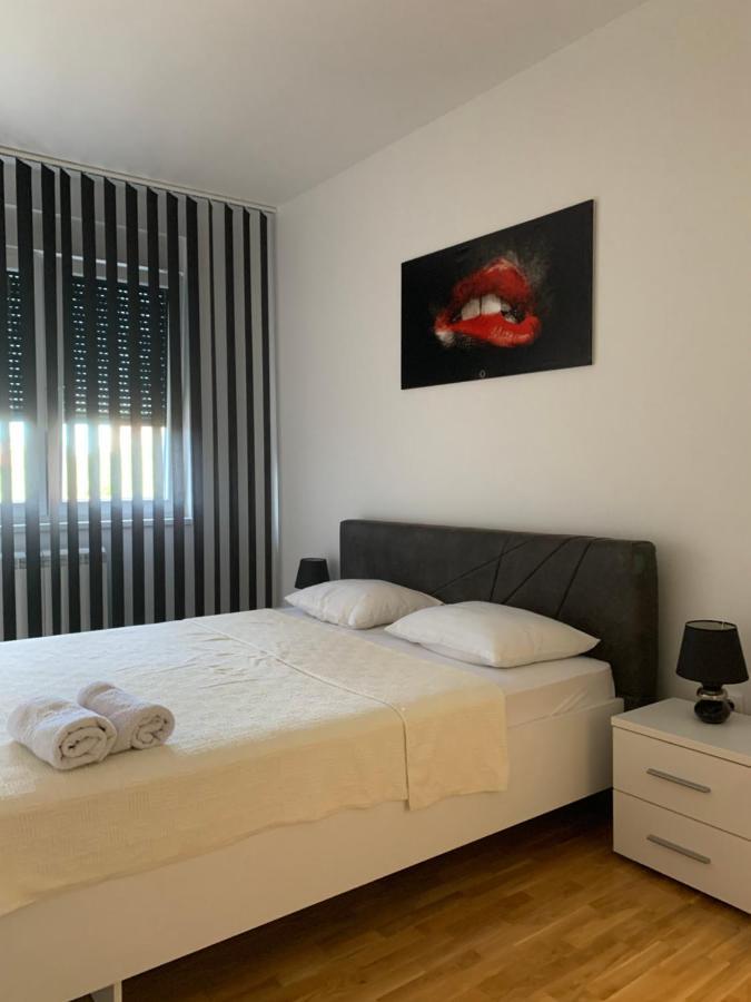 Royal Residence Apartmani Pancevo Exterior photo